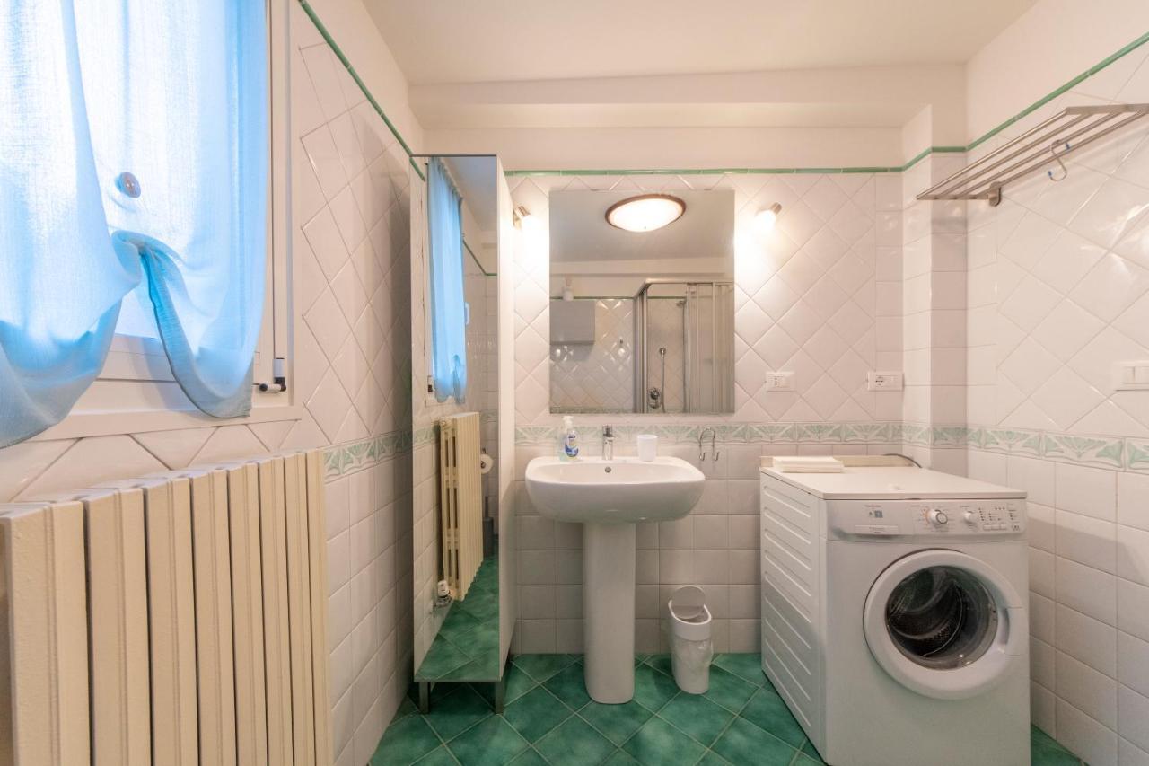 ボローニャHousmart Tovaglie 9 Int. 6アパートメント エクステリア 写真